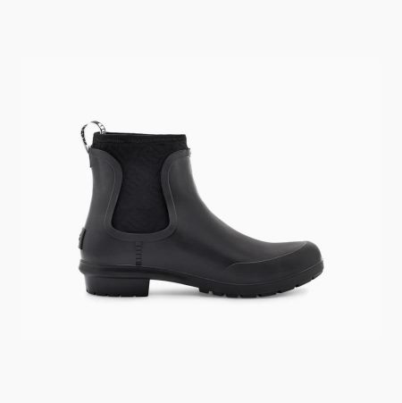 UGG Chevonne Black Boots for Women (FJAU32678)